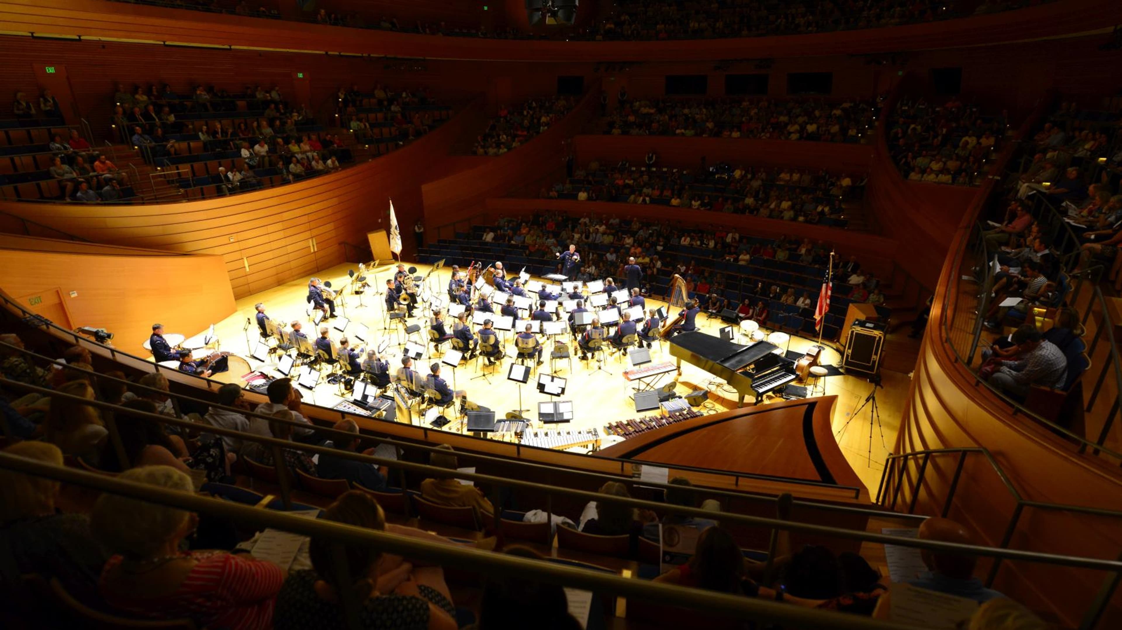 Muriel Kauffman Theatre - Kauffman Center for the Performing Arts