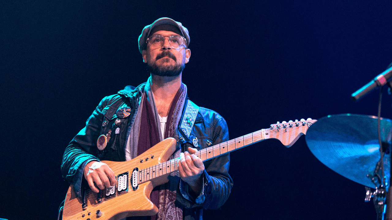 Tom Hamilton (21+ Event)