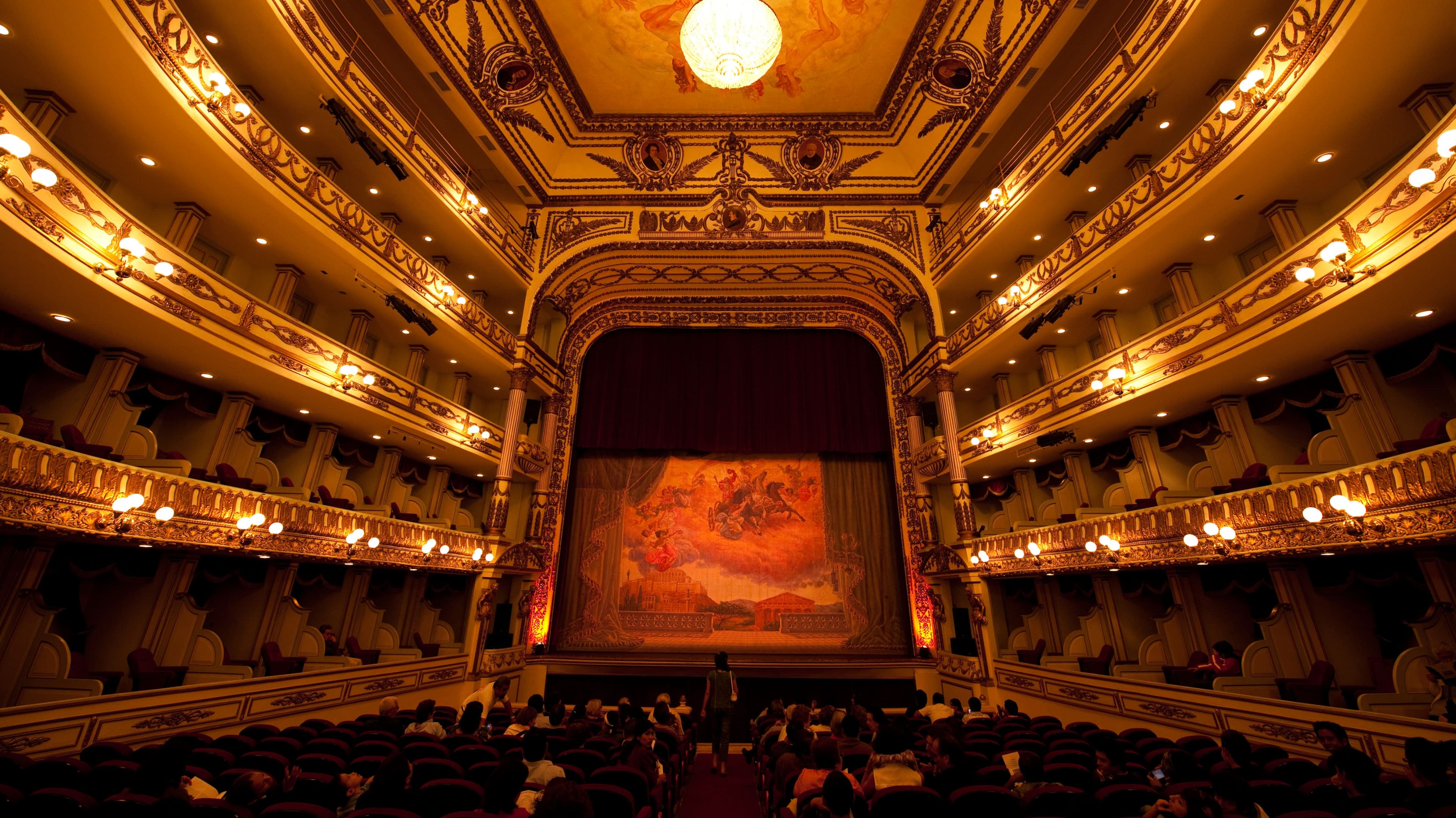 Emerson Colonial Theatre