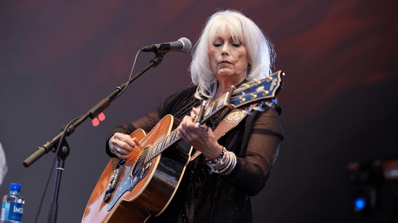 Emmylou Harris