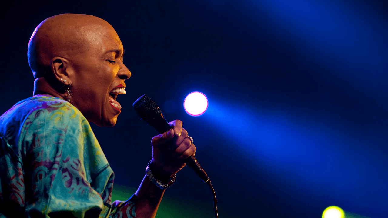 Dee Dee Bridgewater