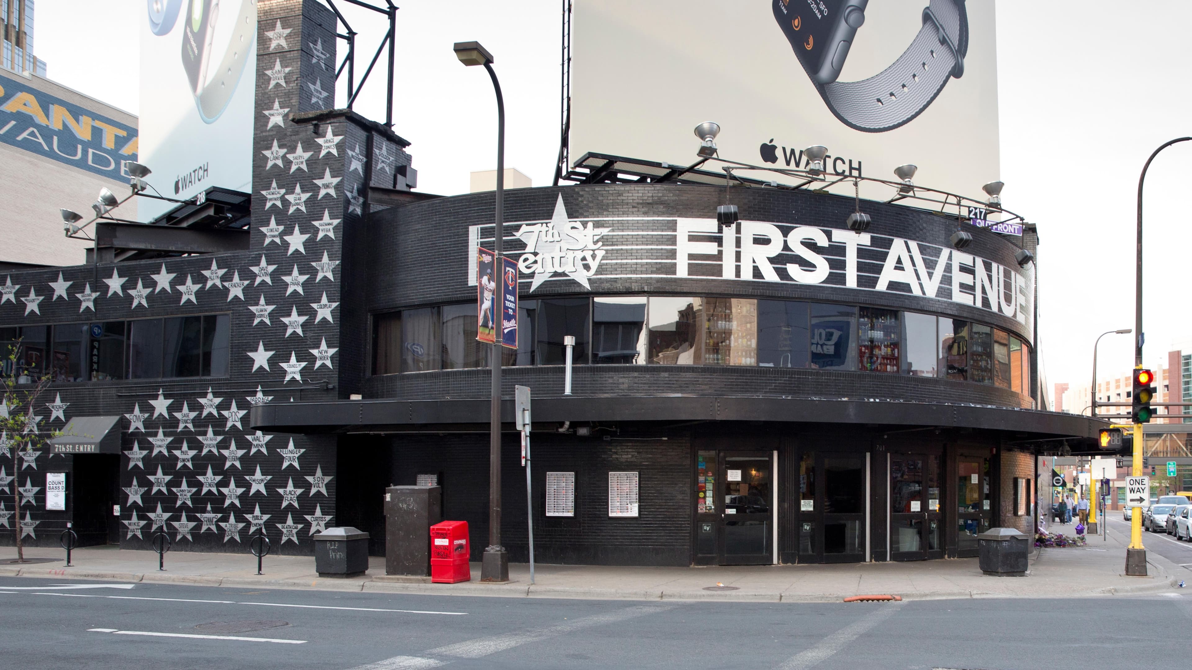 7th Street Entry at First Avenue