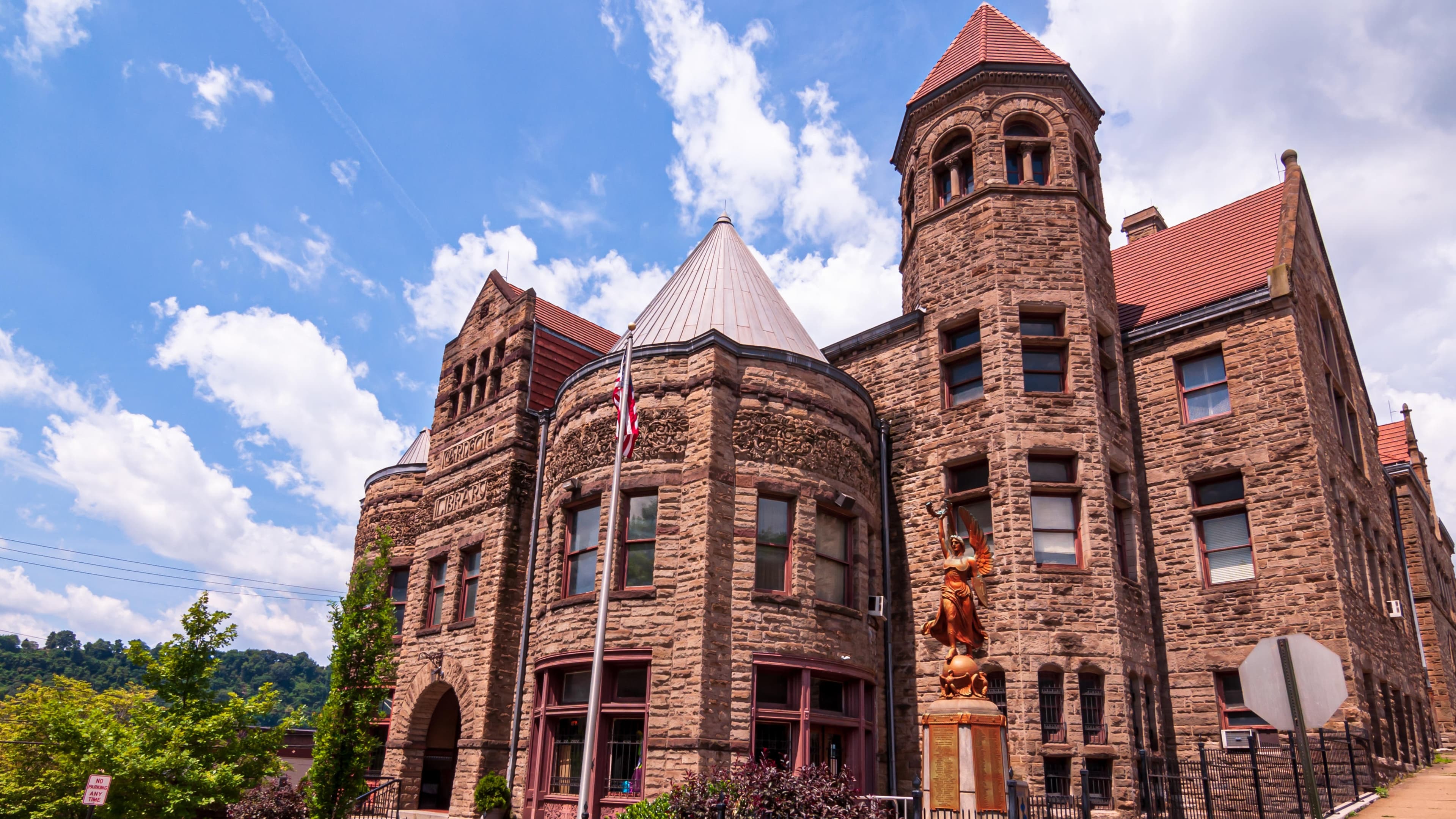 Carnegie Library of Homestead Music Hall