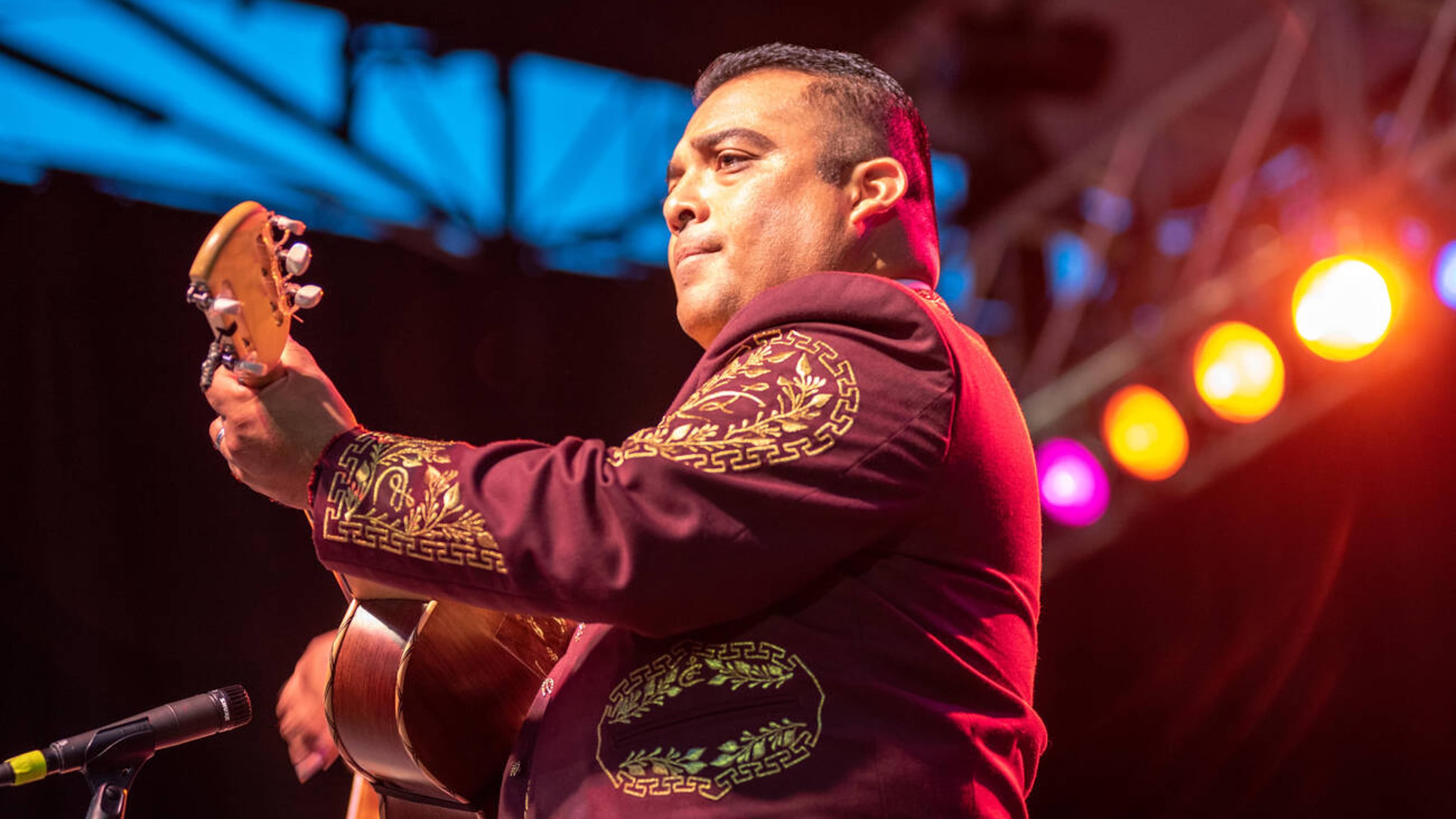 Mariachi Los Camperos