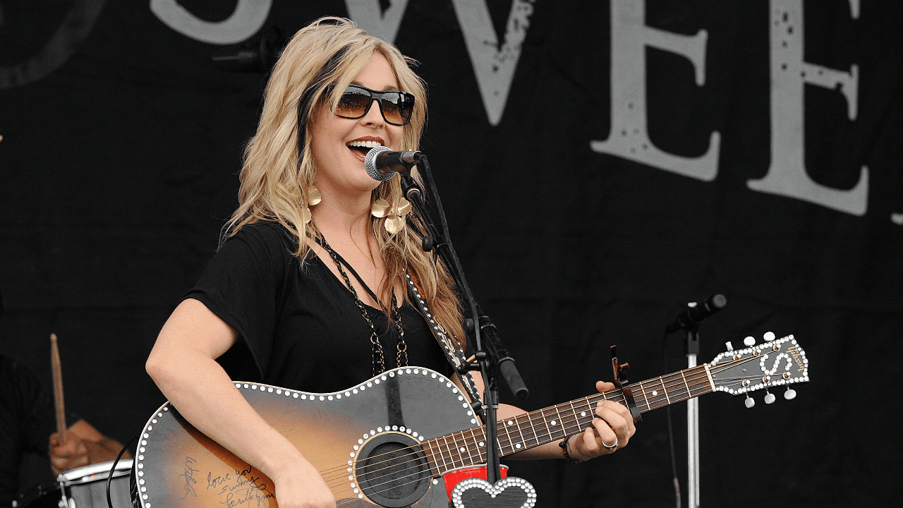 Sunny Sweeney