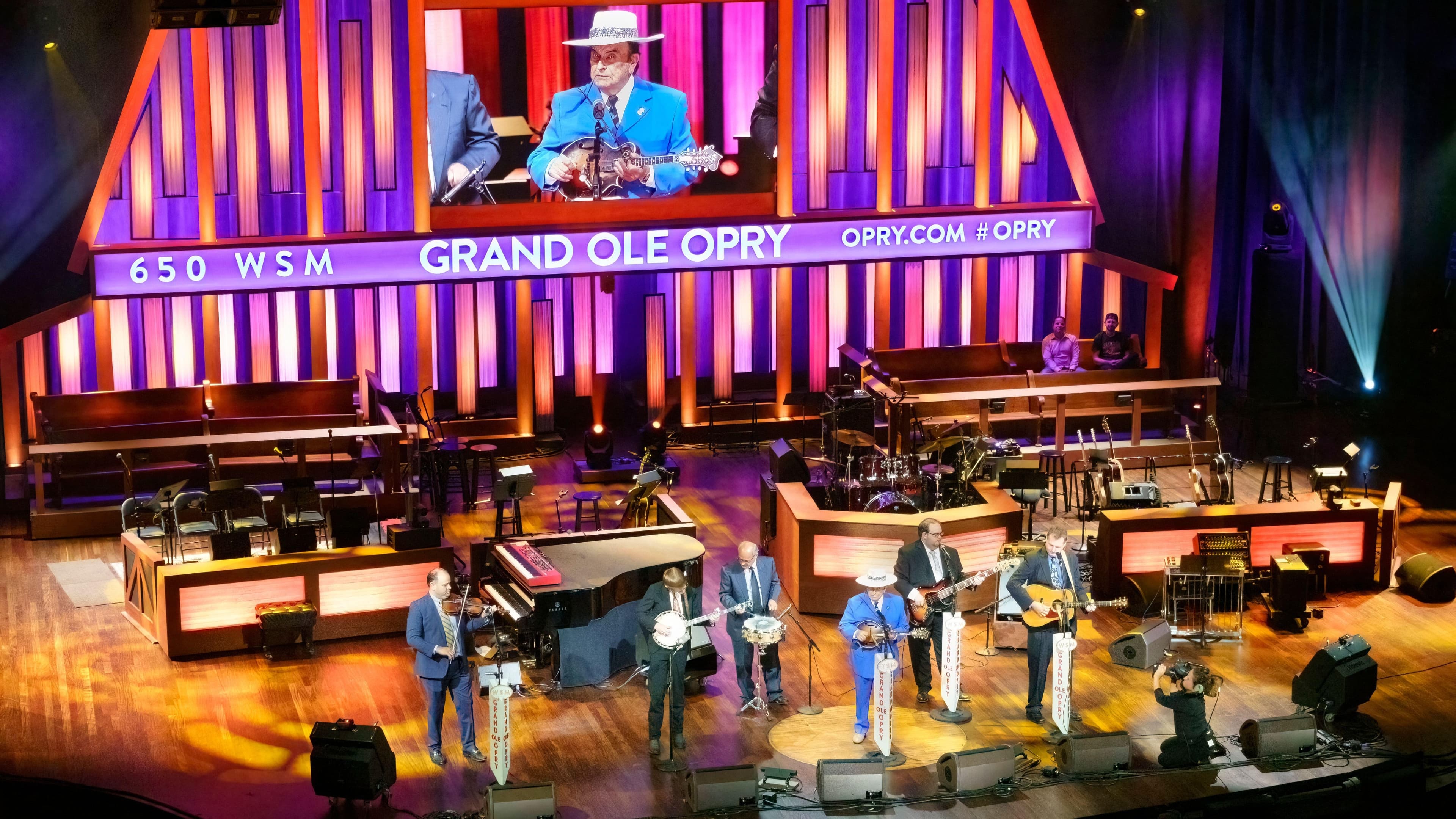 Grand Ole Opry - Kelsea Ballerini, Henry Cho, Wyatt Flores