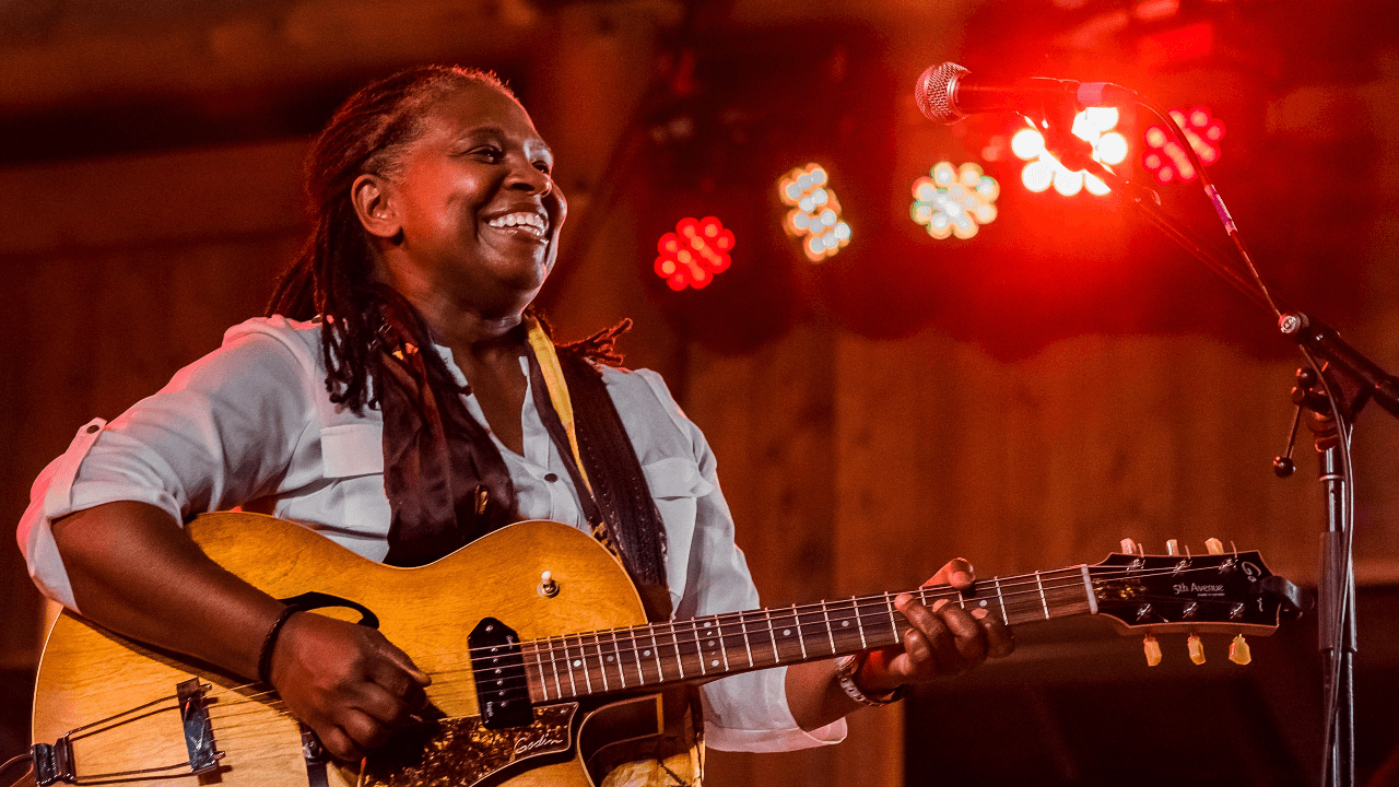 Ruthie Foster