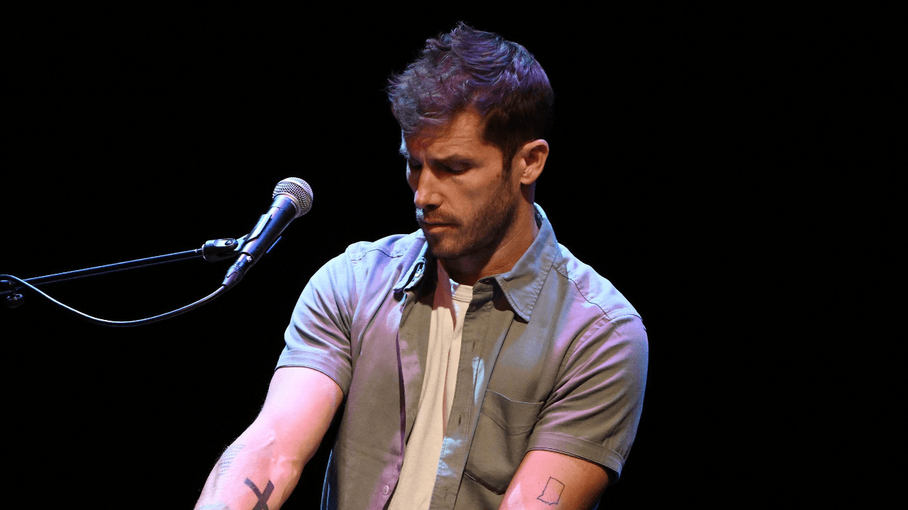 Jon McLaughlin