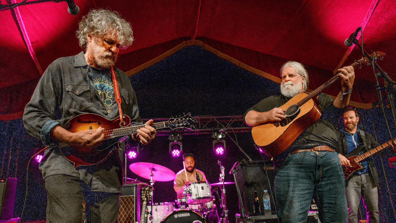 Leftover Salmon's Arch Deluxe - Friday