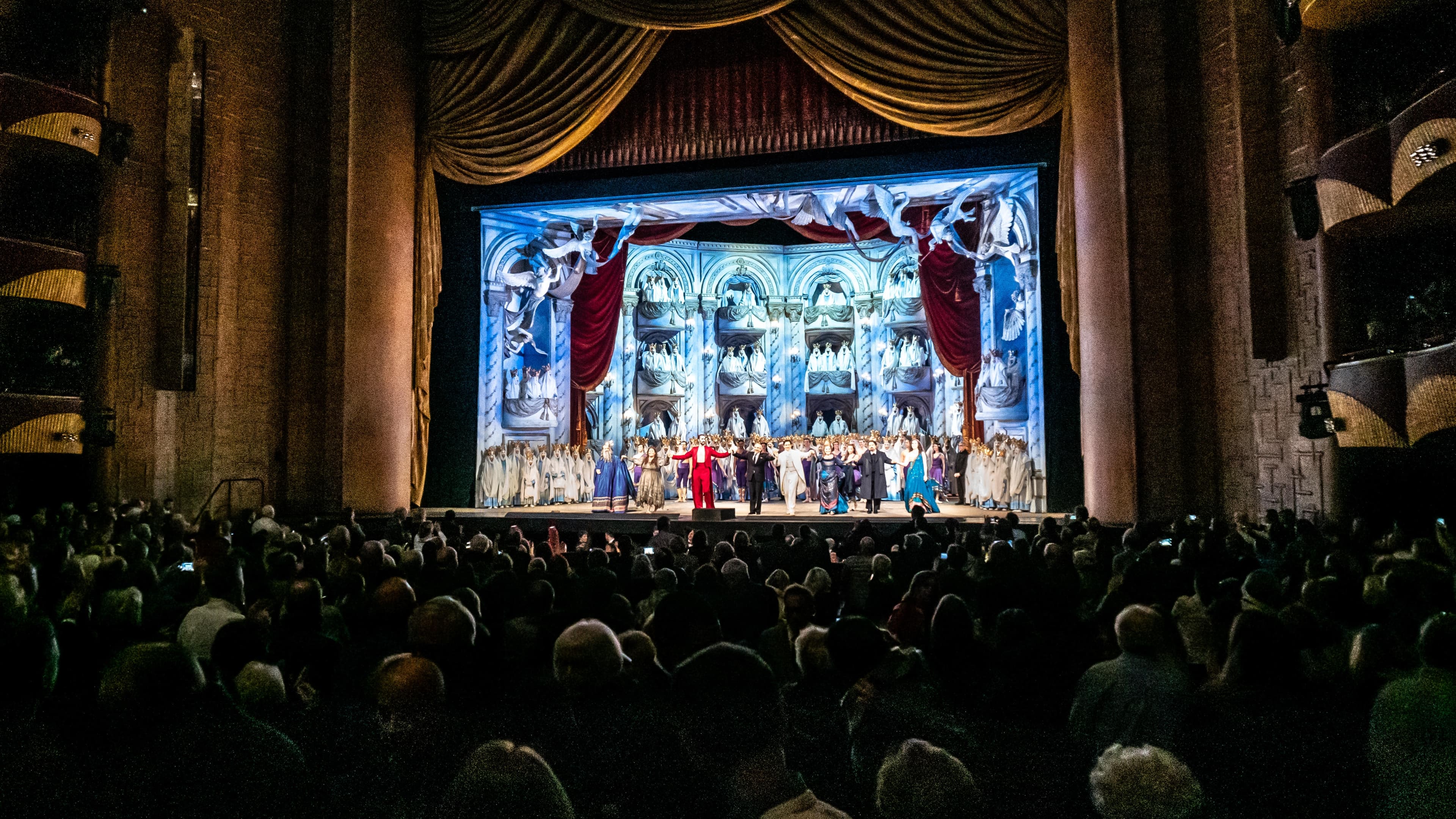 Grand 1894 Opera House