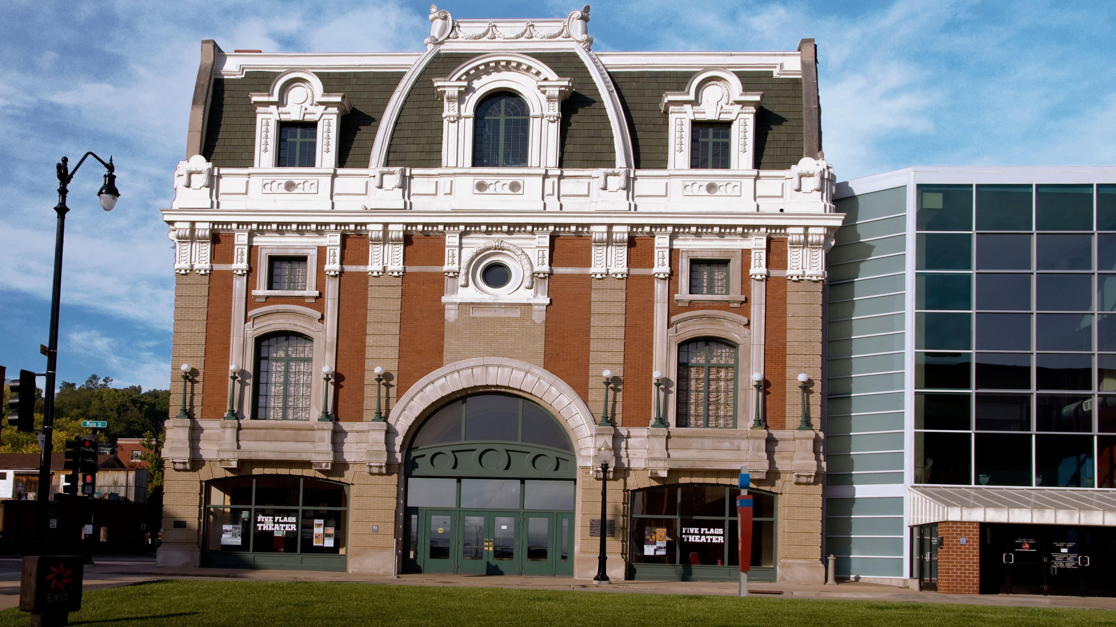 Five Flags Center - Theatre