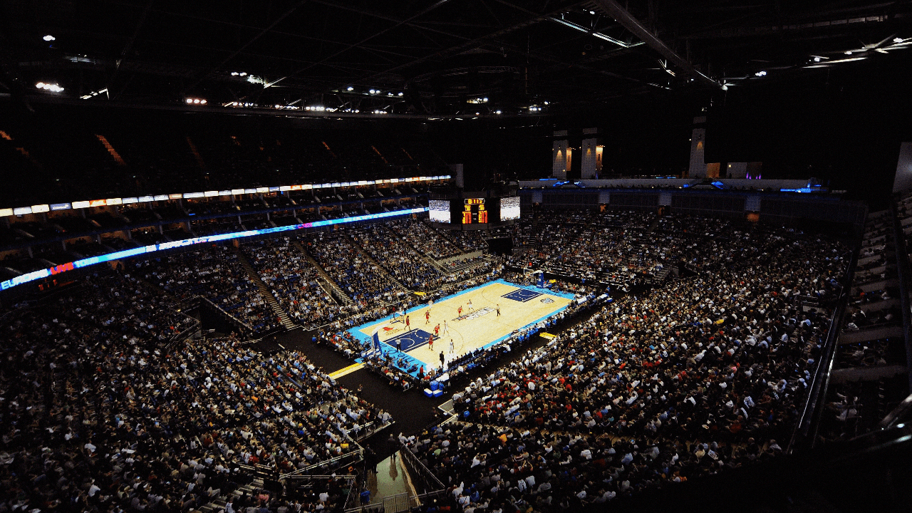 Detroit Pistons vs. Golden State Warriors