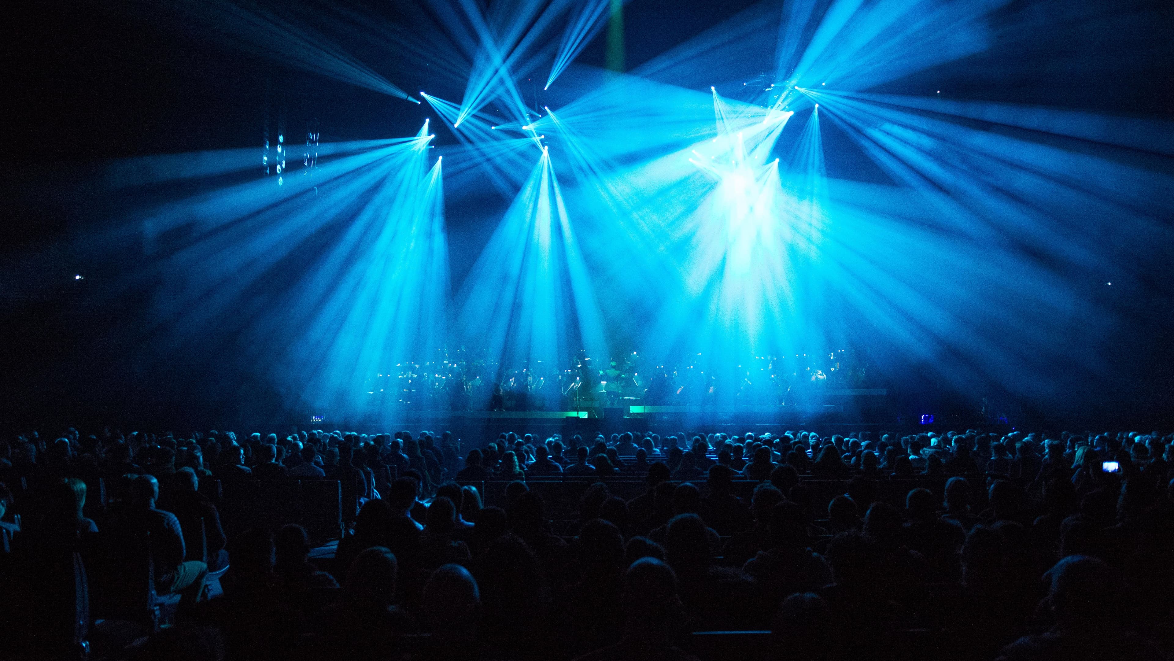 Harrahs South Shore Showroom