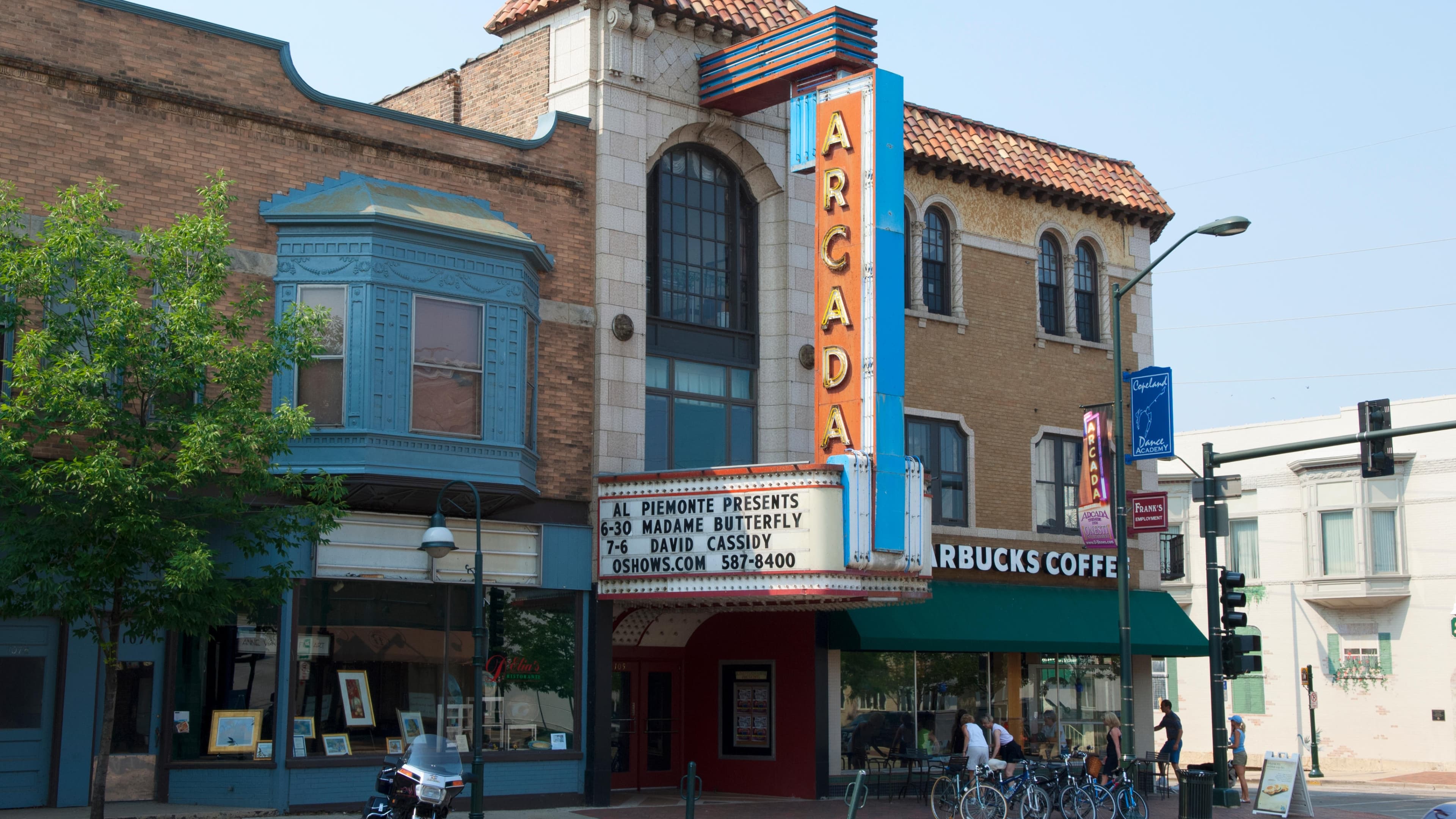 Arcada Theatre - Club Arcada