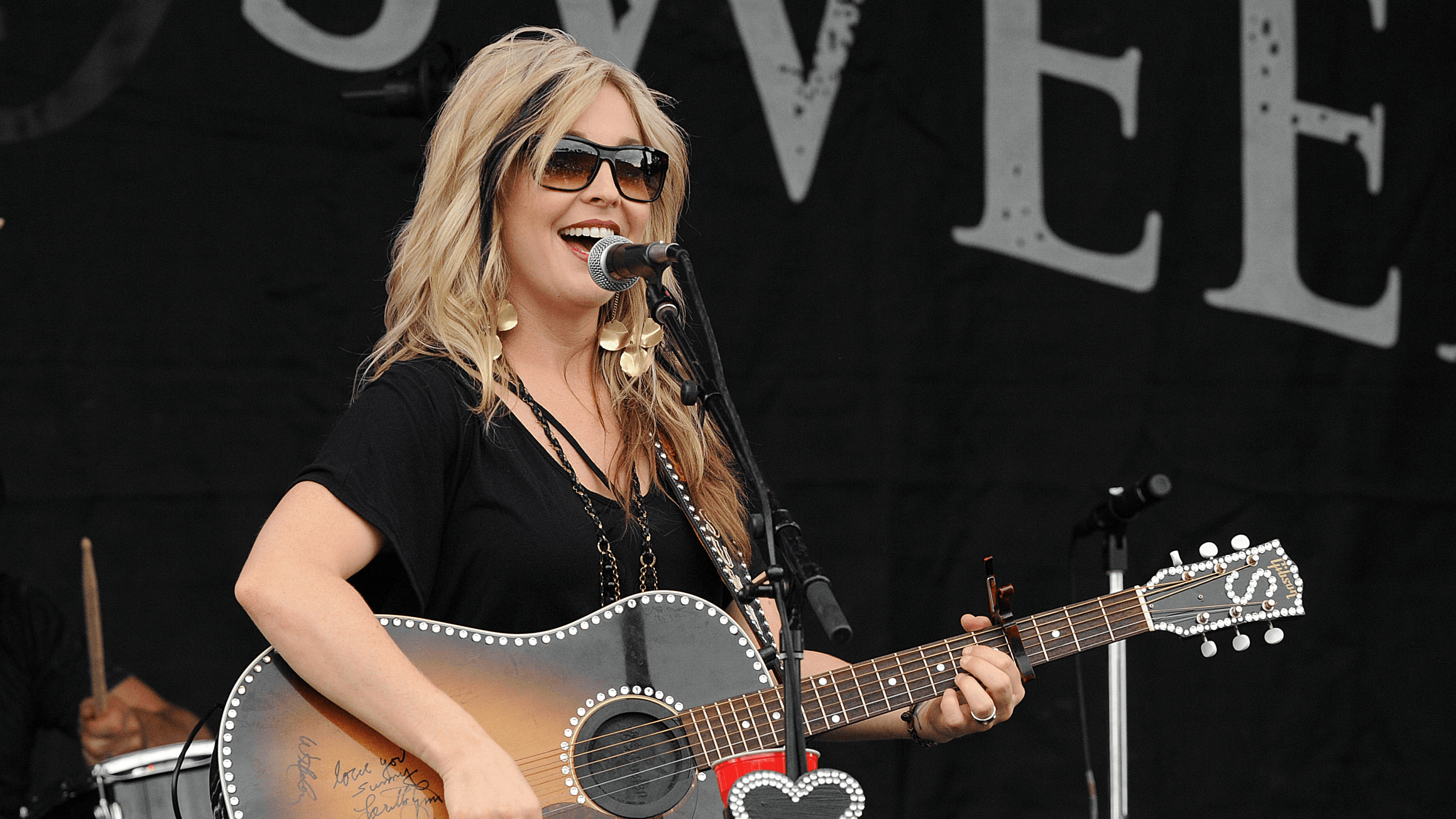 Sunny Sweeney