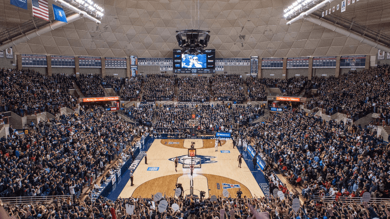 UConn Huskies Basketball